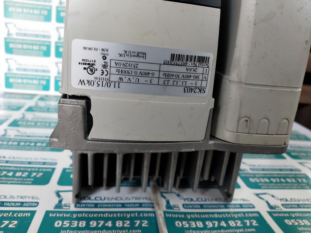 Variateur Emerson Control Techniques SK2403 - Occasion En état De Marche